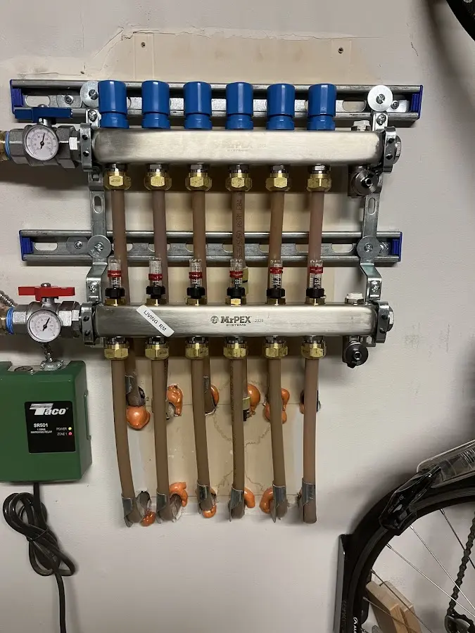 Plumber performing Leak Detection at a residential property in Tehachapi